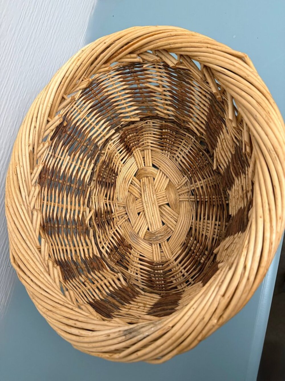 Mid-20th Century Serving/Storage Basket Two-Tone Weave